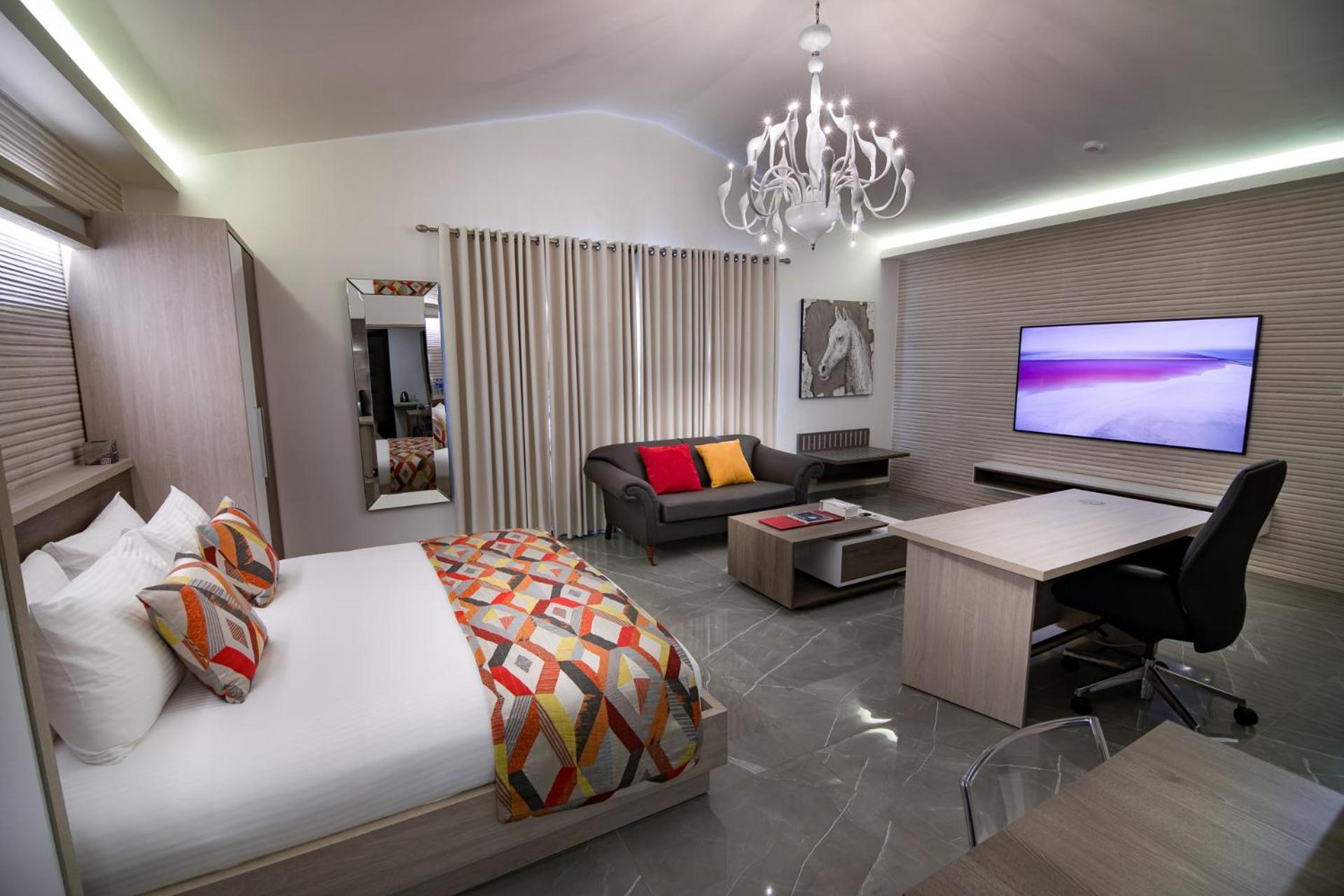 Home Suites Boutique Hotel Freetown Room photo